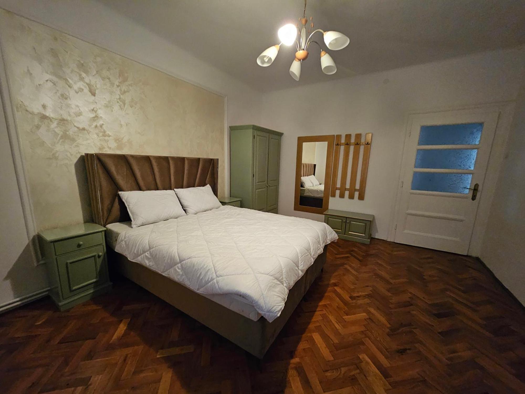 Casa Raduly Aparthotel ซีบิว ภายนอก รูปภาพ
