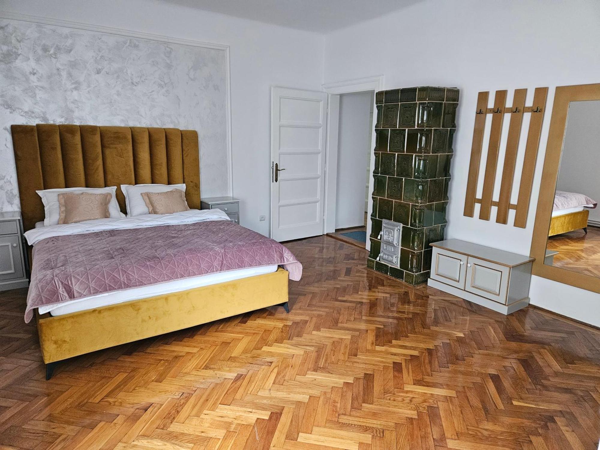 Casa Raduly Aparthotel ซีบิว ภายนอก รูปภาพ